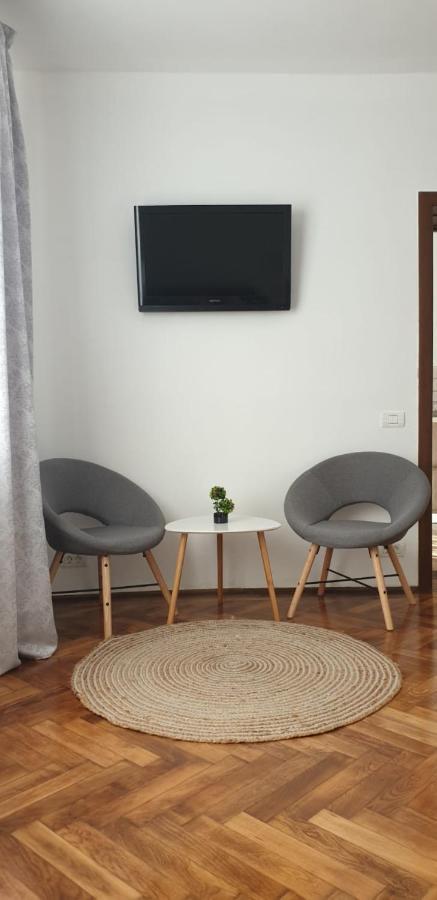 Appartamento Madalina Braşov Esterno foto